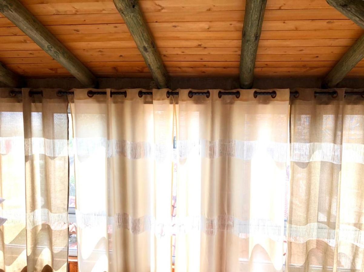 Villa Muzhaqi Nivice エクステリア 写真